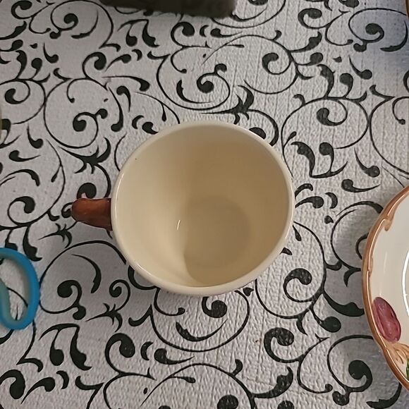 Fransican cups and Saucers - Picture 3 of 16